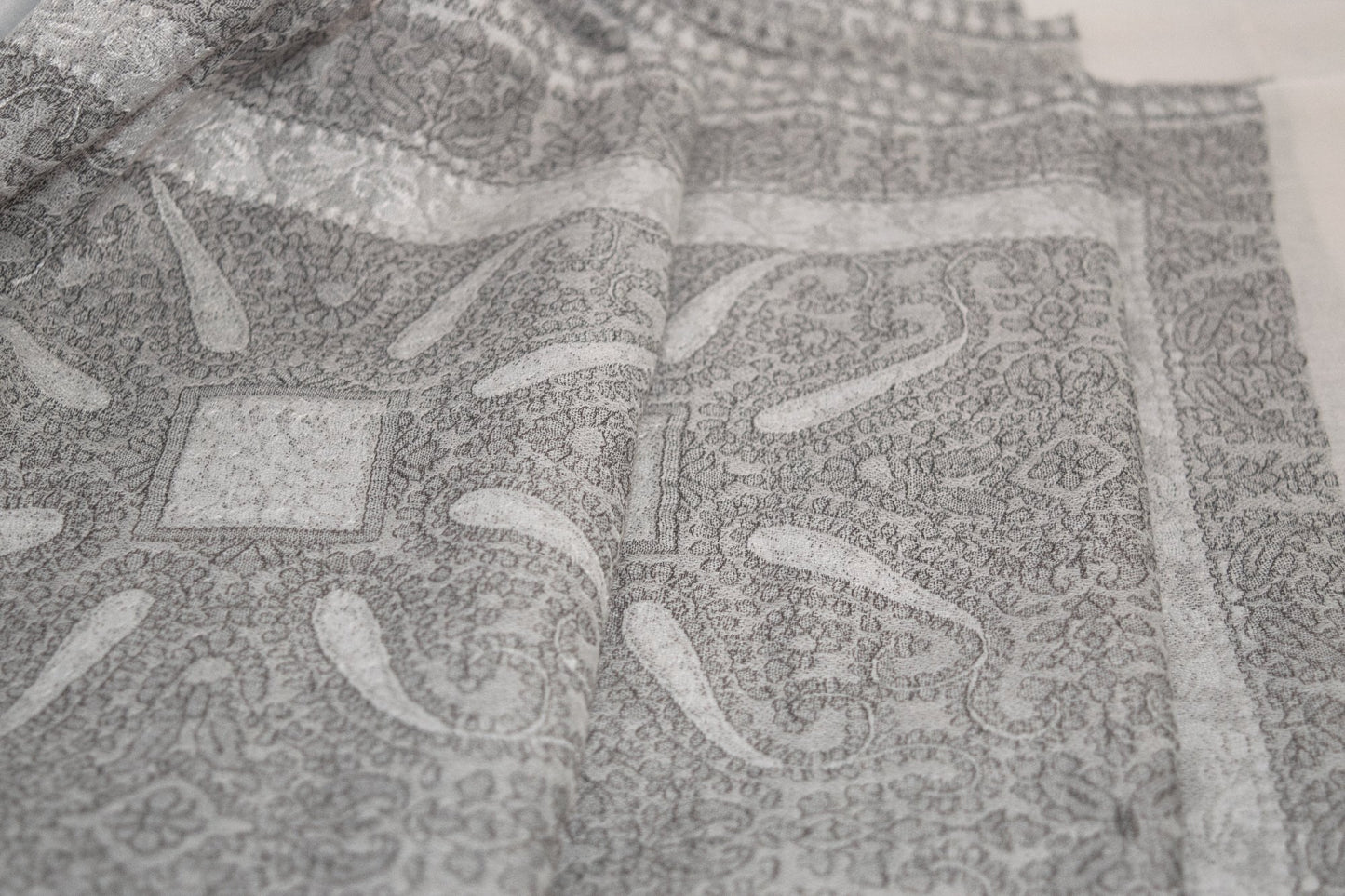 Cheap Ivory Grey Paisley Pashmina Scarf